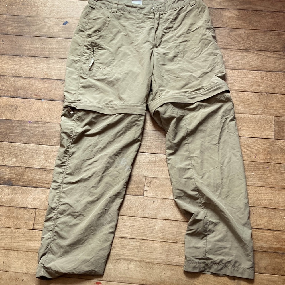 Hiking Pants/Zip Off Shorts